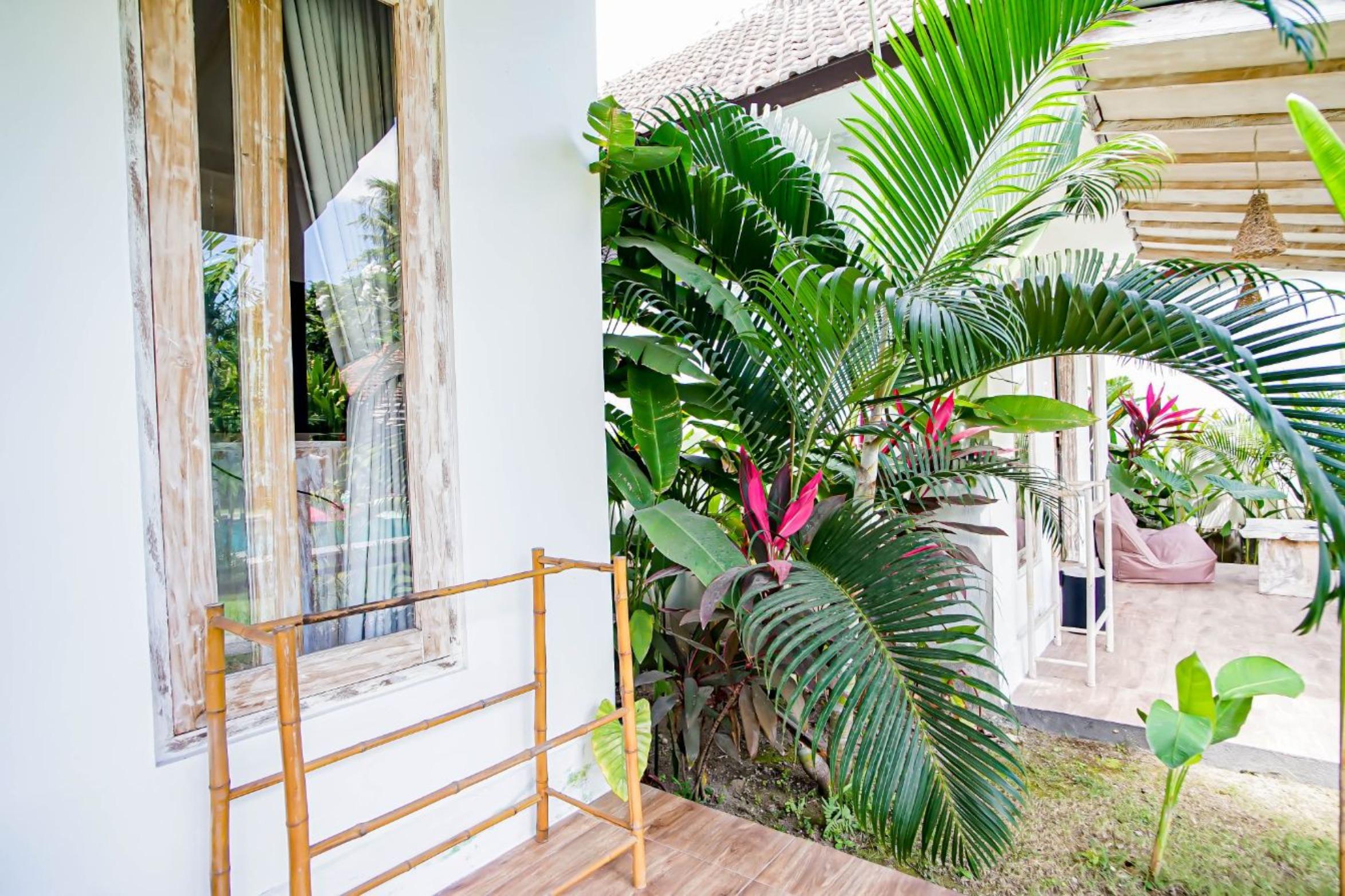 Agung Wiwin Homestay & Restaurant Mengwi Buitenkant foto