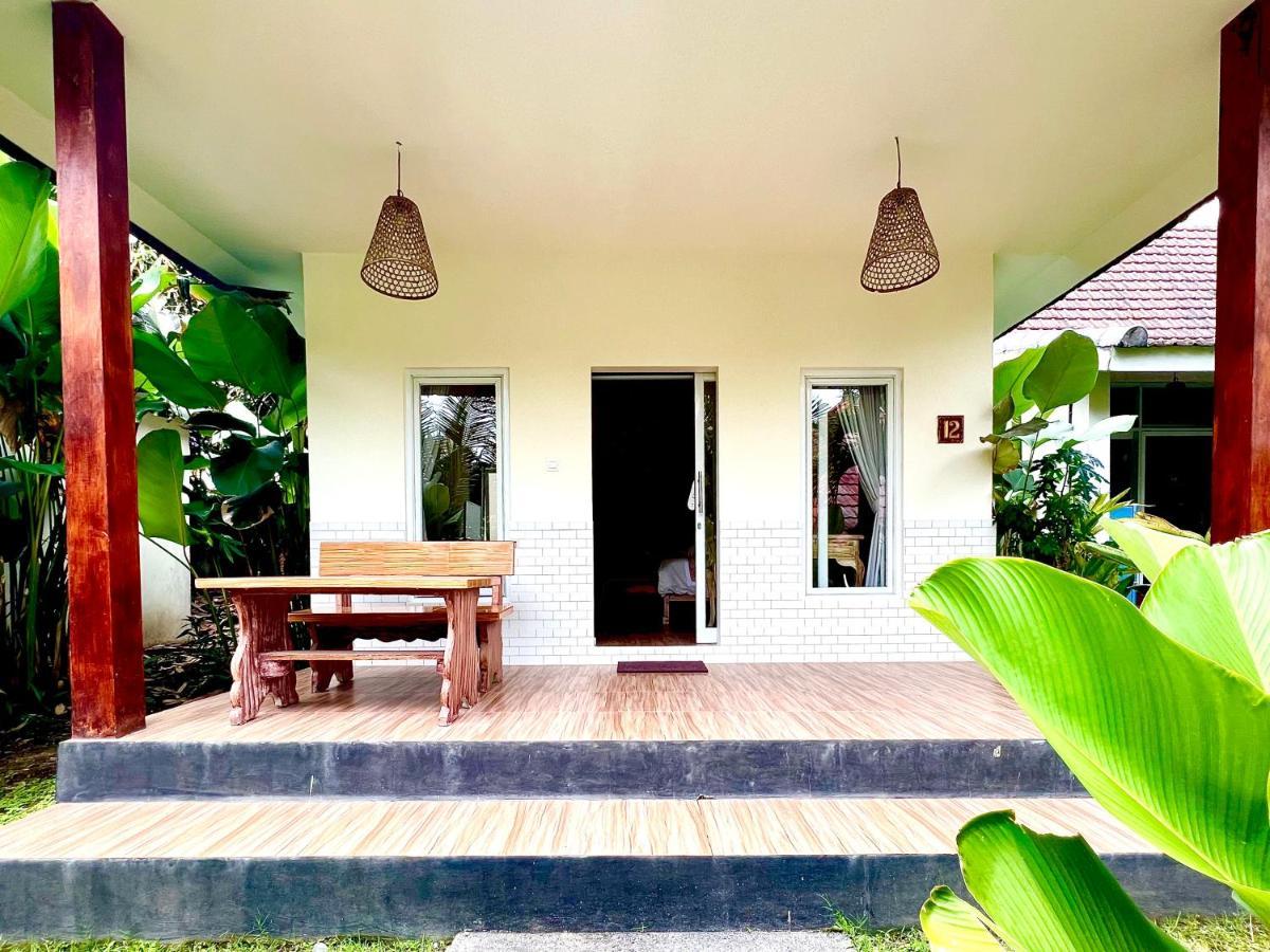 Agung Wiwin Homestay & Restaurant Mengwi Buitenkant foto