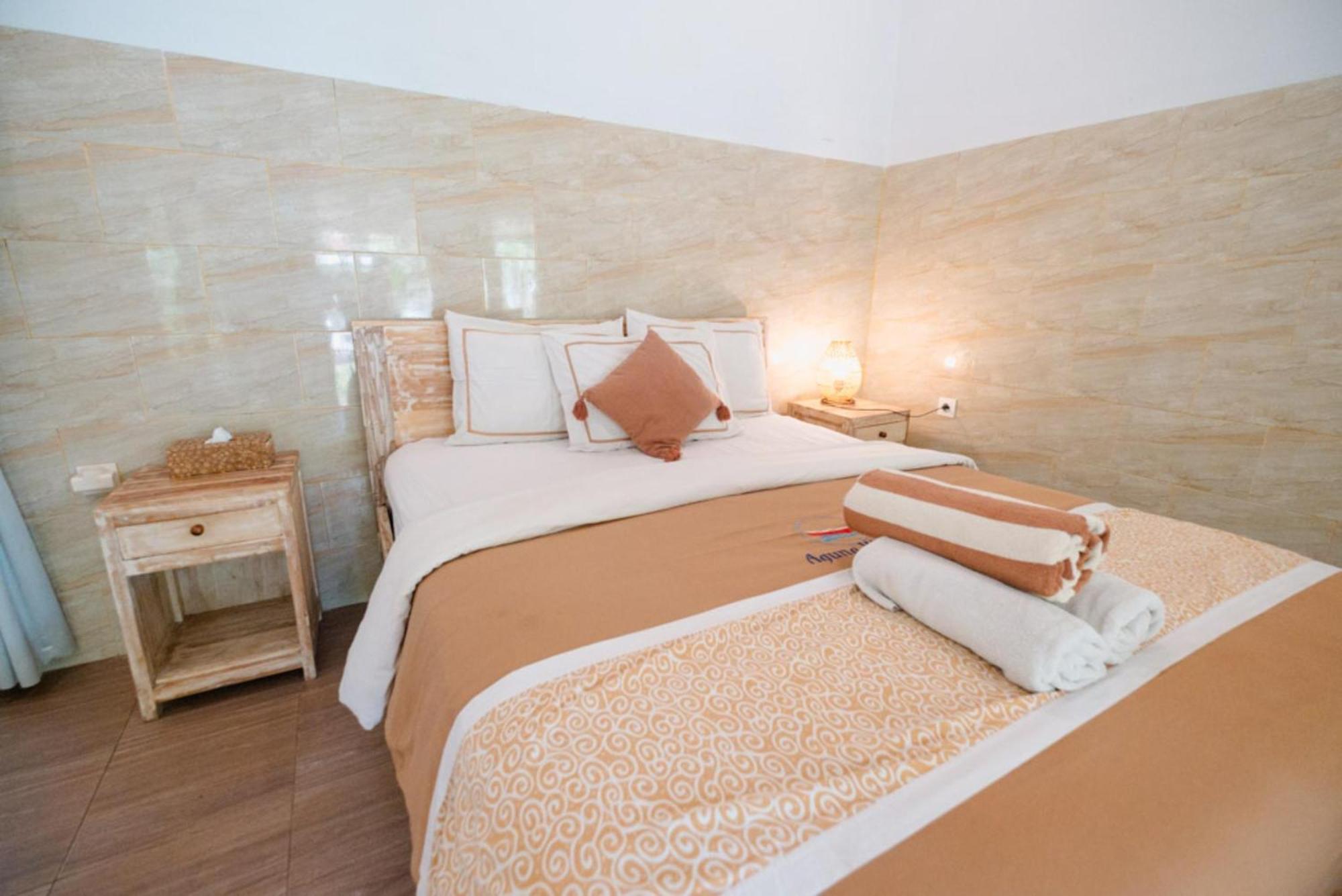 Agung Wiwin Homestay & Restaurant Mengwi Buitenkant foto